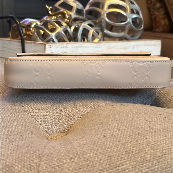 GUCCI Gilbert Calfskin GG Super Mini Shoulder Bag - Picture 4 of 13